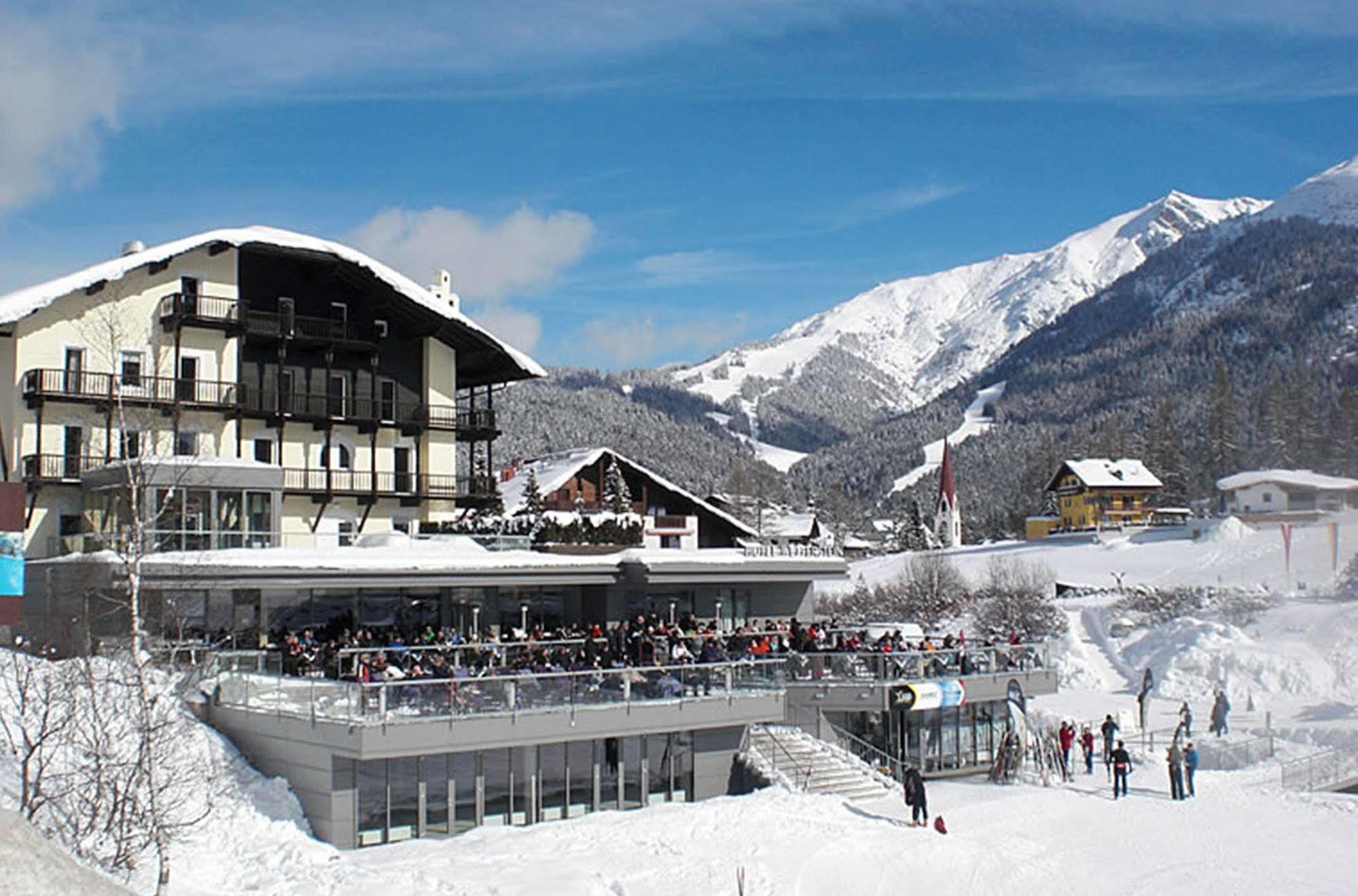Hotel Wetterstein Seefeld Зеефельд в Тироле Экстерьер фото
